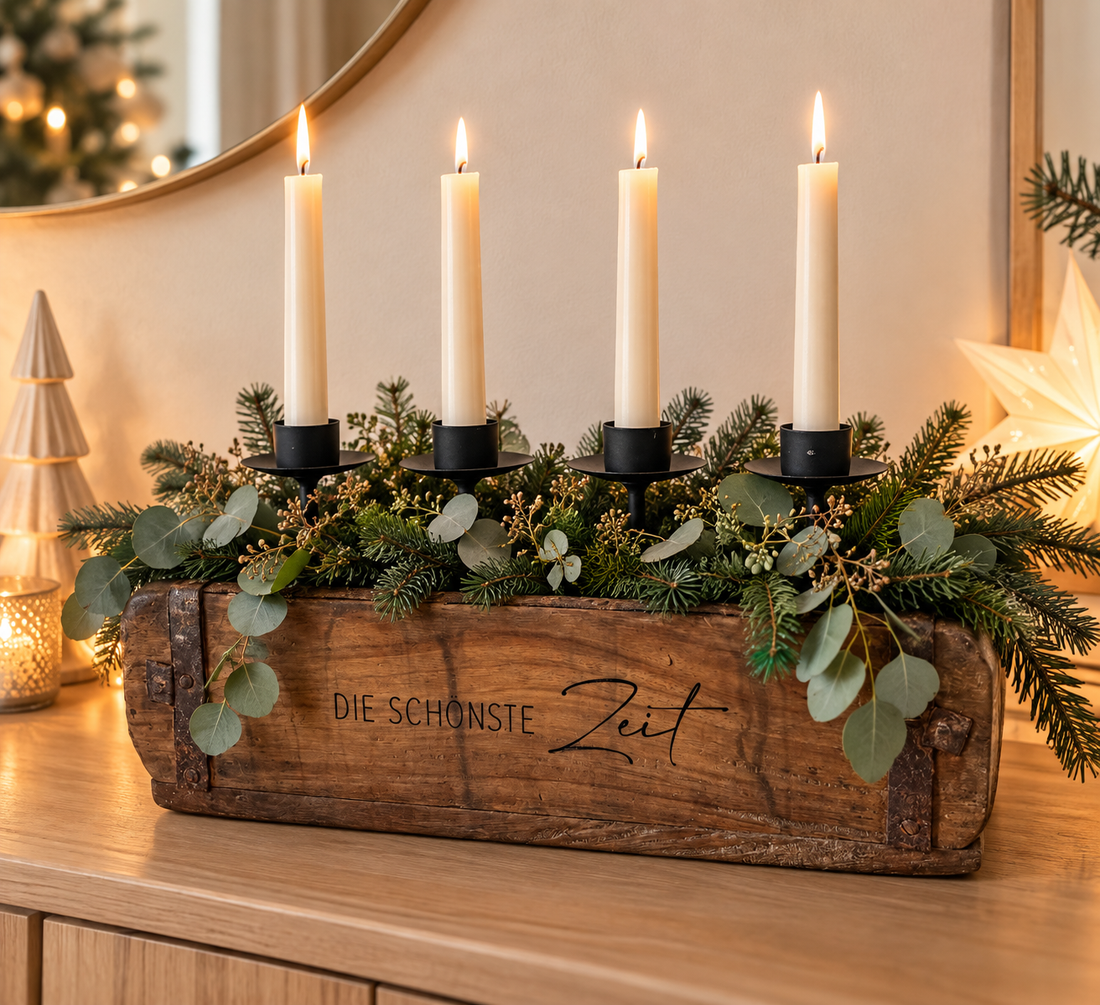 Adventsleuchter in Ziegelform aus Holz mit Gravur – Upcycling-Unikat für 4 Stabkerzen
