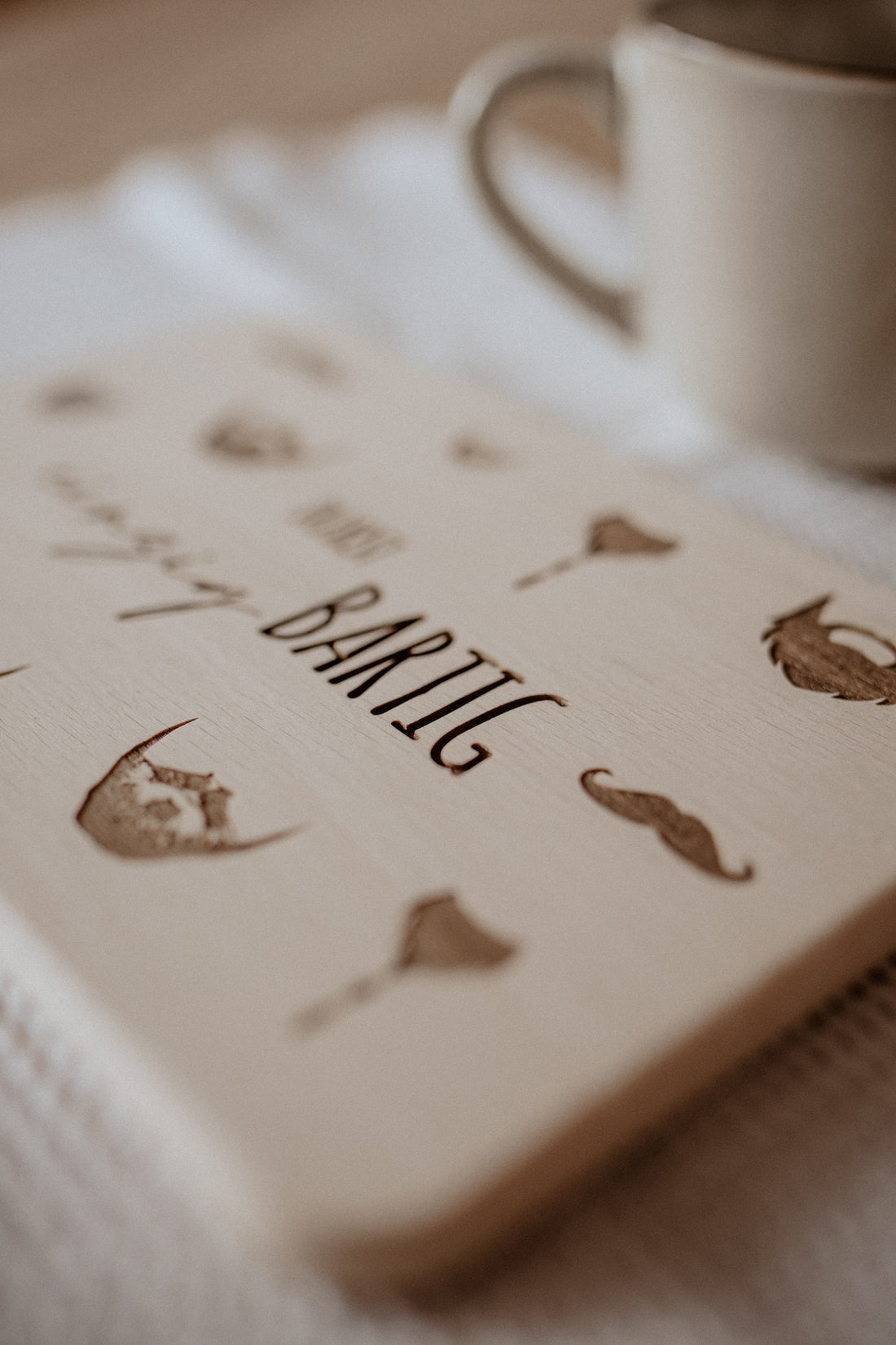 Frühstücksbrettchen "EinzigBARTIG"