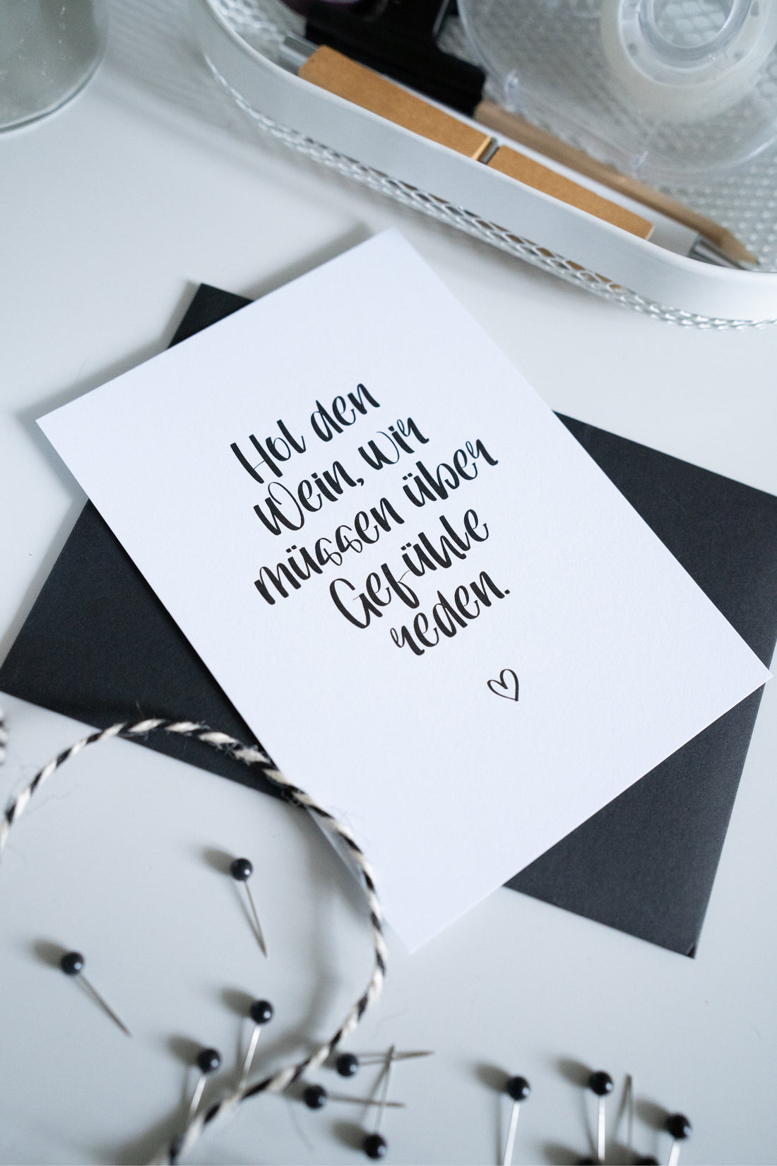 Postkarte "Hol den Wein"