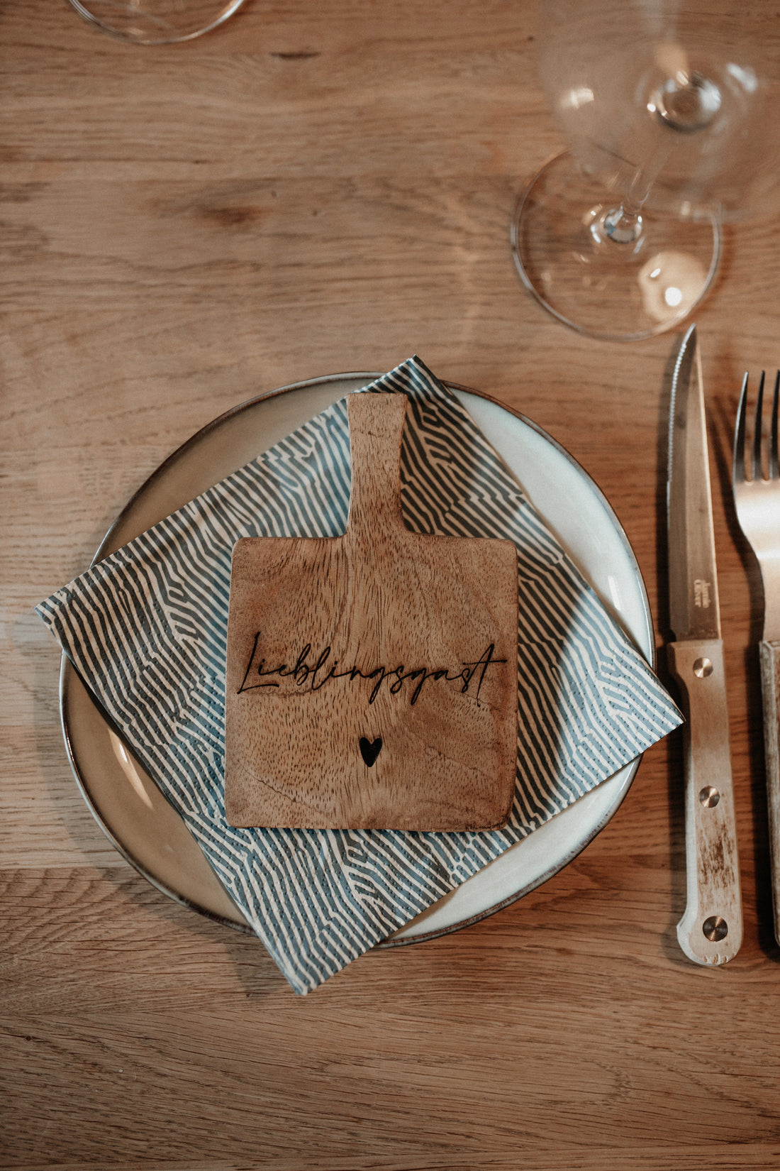 Untersetzer Mangoholz mit Name eckig